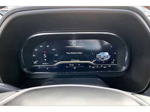 Used 2023 GMC Yukon AT4 w/ LPO, Floor Liner Package image 13