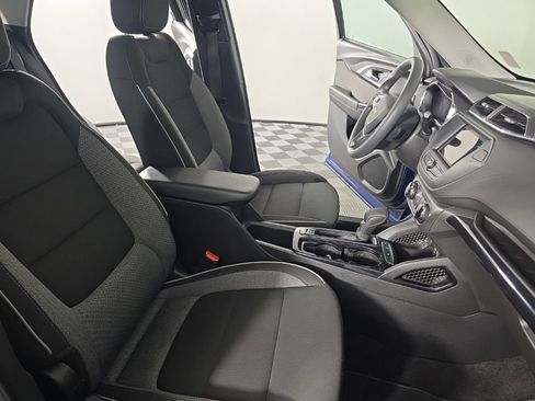 Used 2023 Chevrolet TrailBlazer LT FWD image 35