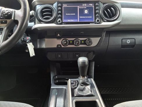 Used 2021 Toyota Tacoma SR5 image 11