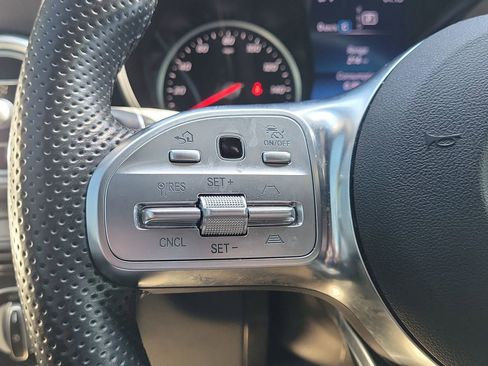 Certified 2022 Mercedes-Benz GLC 300 4MATIC Coupe image 32