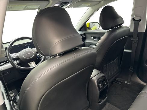 Used 2024 Hyundai Kona Limited FWD image 34