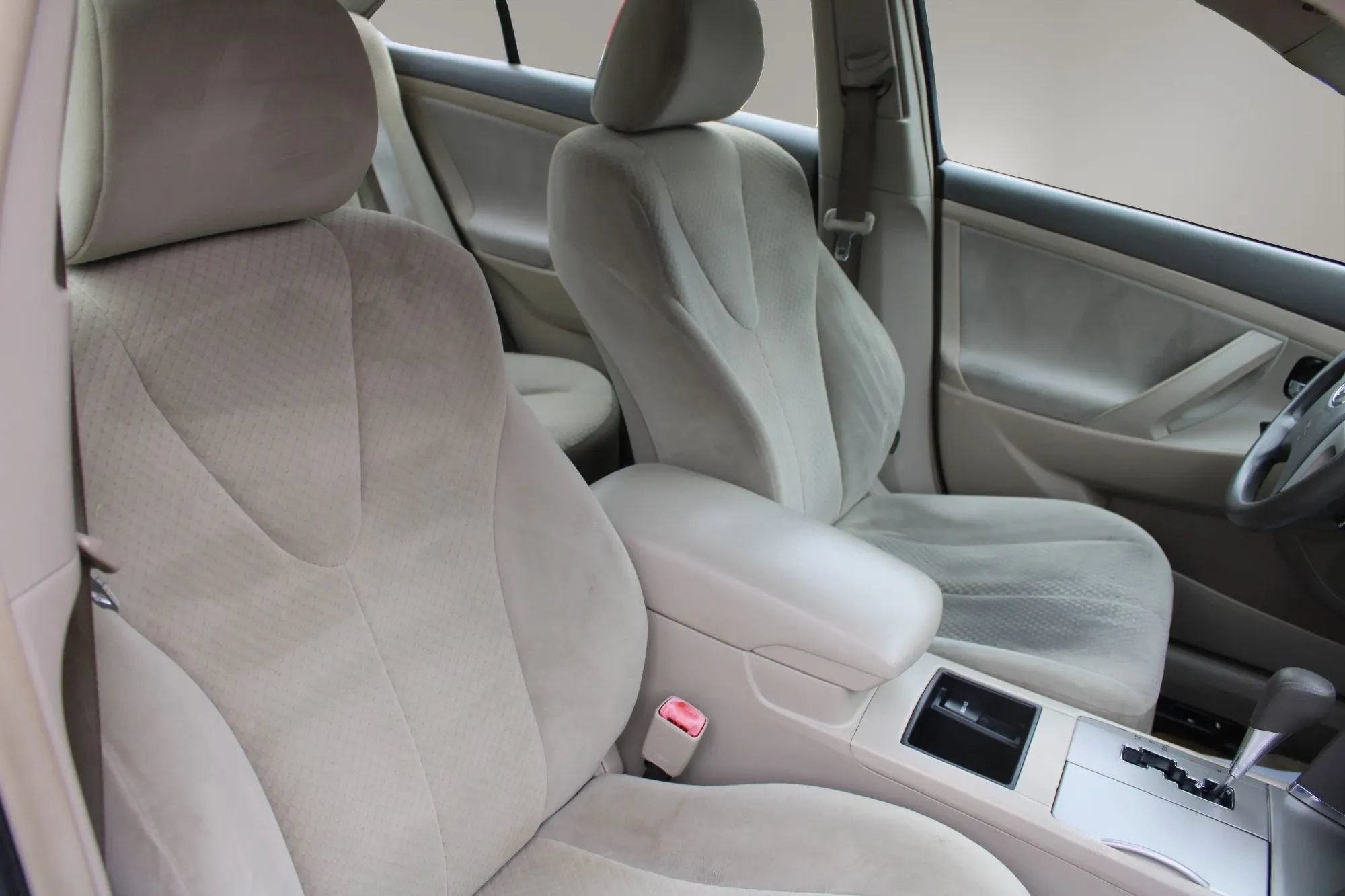 Used 2009 Toyota Camry LE FWD image 22
