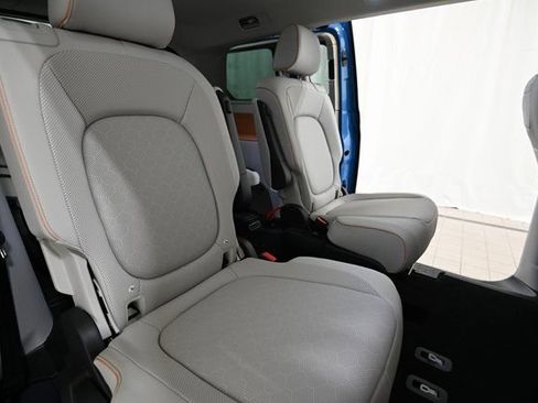 New 2025 Volkswagen ID. Buzz 1st Edition image 31