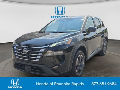 Used 2025 Nissan Rogue SV