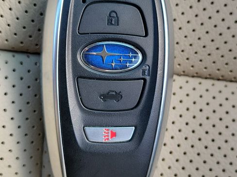 Certified 2022 Subaru Outback Limited w/ Popular Package #2 image 33