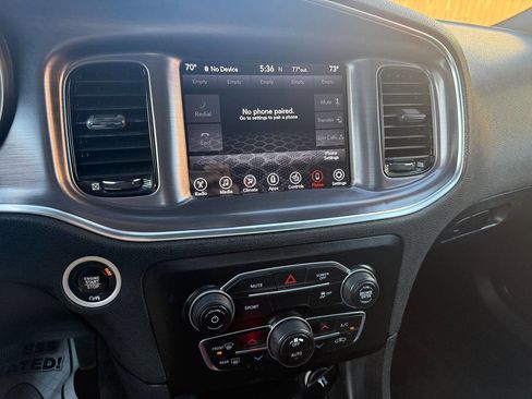 Used 2017 Dodge Charger R/T w/ Blacktop Package image 28