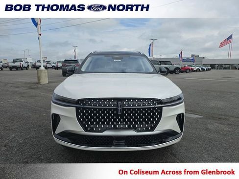 New 2026 Lincoln Nautilus Reserve AWD/4WD image 10