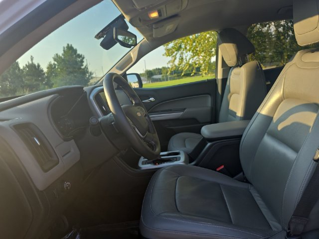 Used 2016 Chevrolet Colorado LT w/ Luxury Package, Chrome RWD image 15