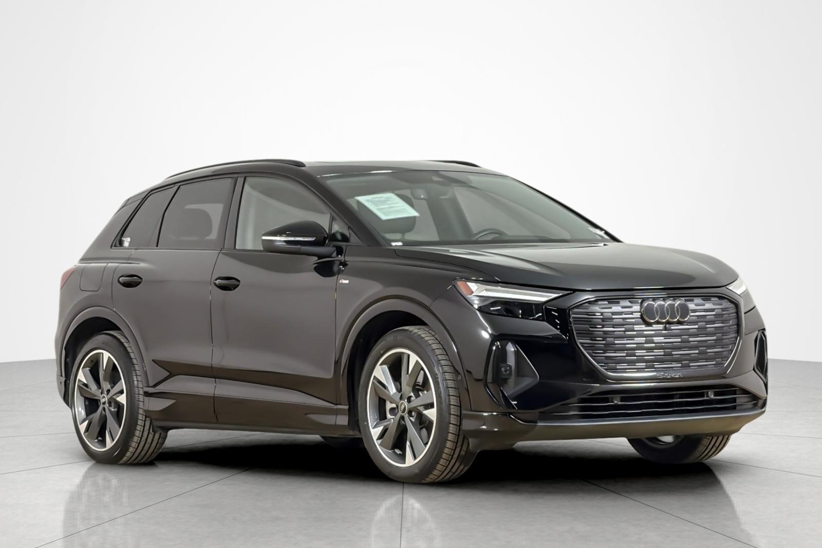 Certified 2024 Audi Q4 e-tron Premium Plus w/ Premium Plus AWD/4WD image 7