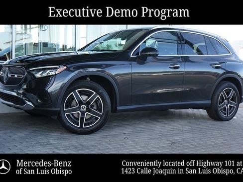 Used 2026 Mercedes-Benz GLC 300 image 4