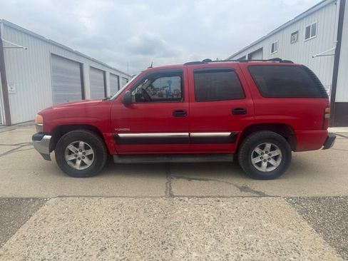Used 2005 GMC Yukon SLT w/ SLT Preferred Equipment Group AWD/4WD image 8