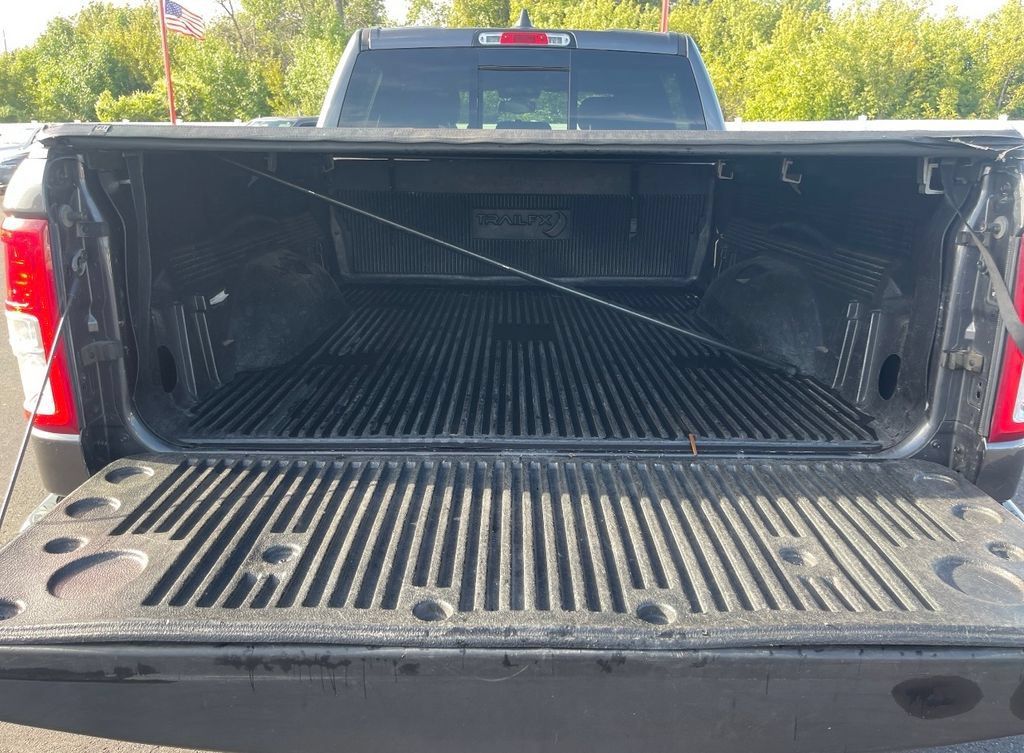 Used 2019 RAM 1500 Big Horn AWD/4WD image 31