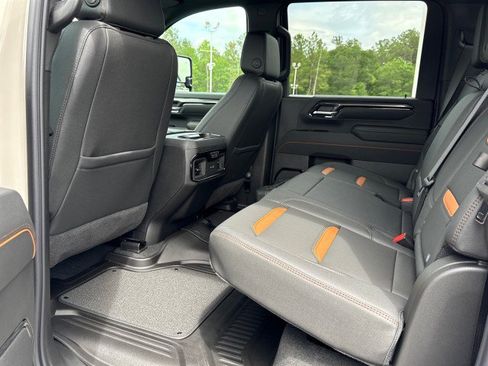 New 2026 GMC Sierra 2500 AT4 image 17