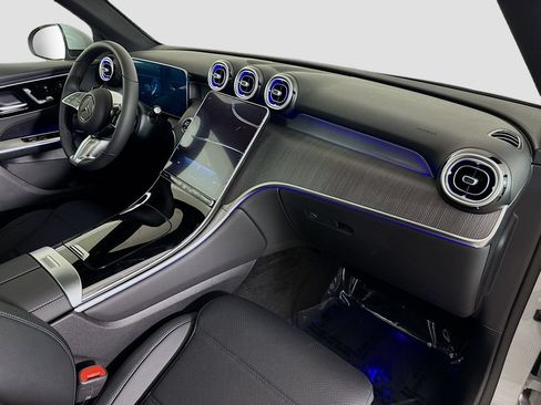 New 2026 Mercedes-Benz GLC 300 4MATIC image 30