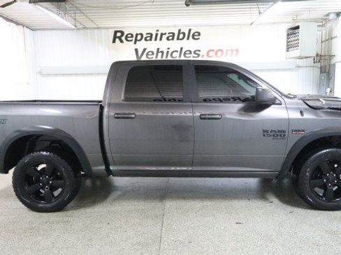 Used 2019 RAM 1500 Classic Warlock w/ Electronics Group image 4