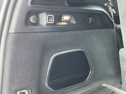 Used 2022 Jeep Grand Cherokee L Overland w/ Luxury Tech Group IV image 42