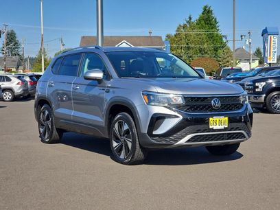Used 2024 Volkswagen Taos SE