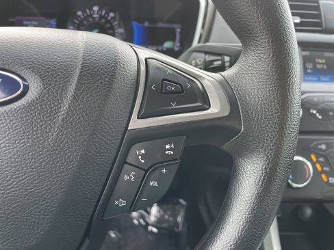 Used 2017 Ford Fusion S FWD image 27
