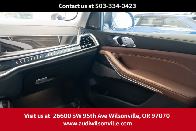 Used 2026 BMW X7 xDrive40i AWD/4WD image 11