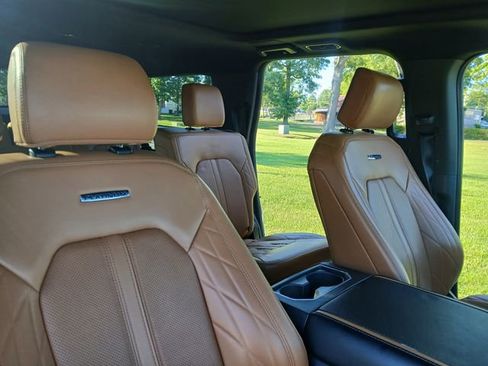 Used 2024 Ford Expedition Max Platinum AWD/4WD image 47