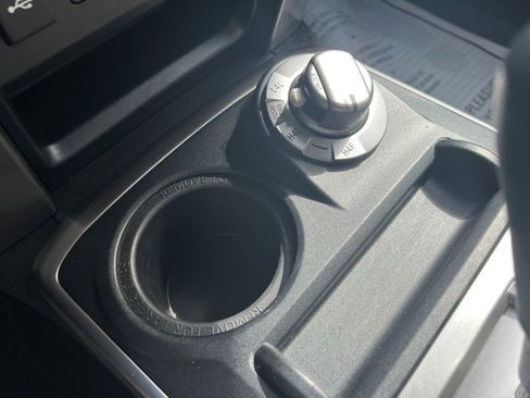 Used 2022 Toyota 4Runner Limited image 33