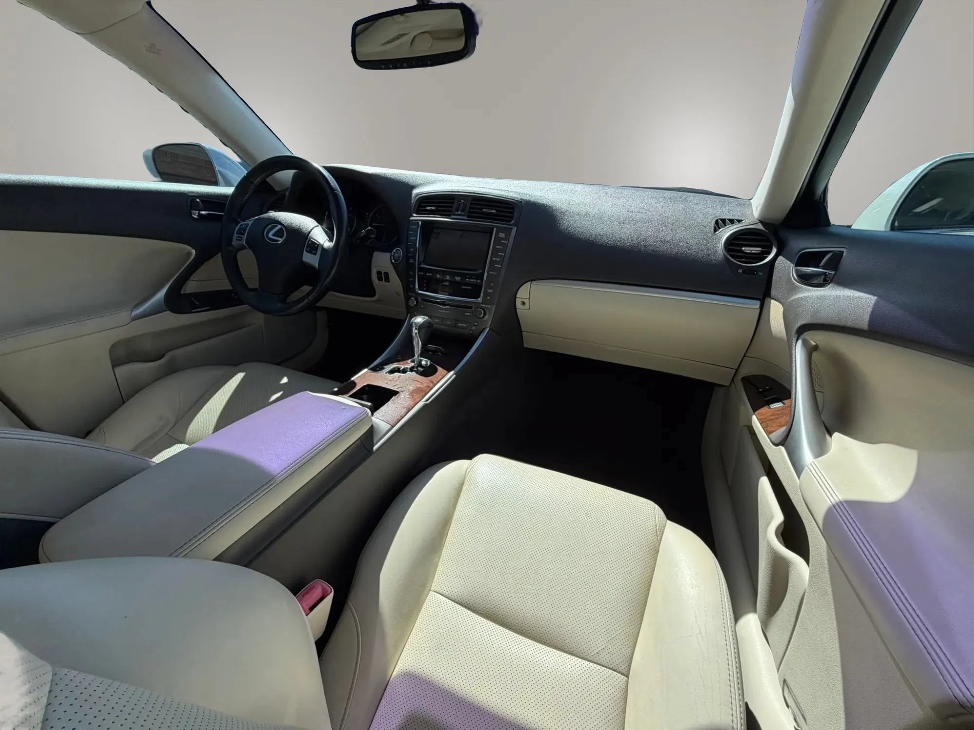 Used 2011 Lexus IS 350 w/ Premium Pkg Value Edition RWD image 16