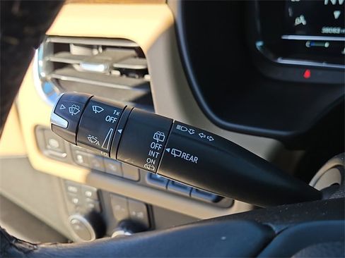 Used 2023 Chevrolet Tahoe Premier image 23