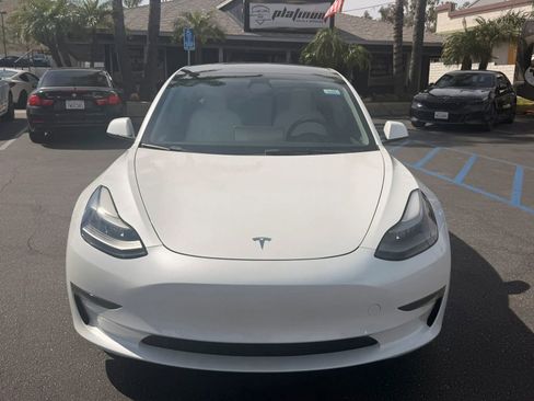 Used 2022 Tesla Model 3 Long Range AWD/4WD image 2
