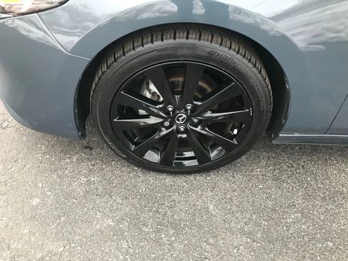 Used 2022 MAZDA MAZDA3 s image 42