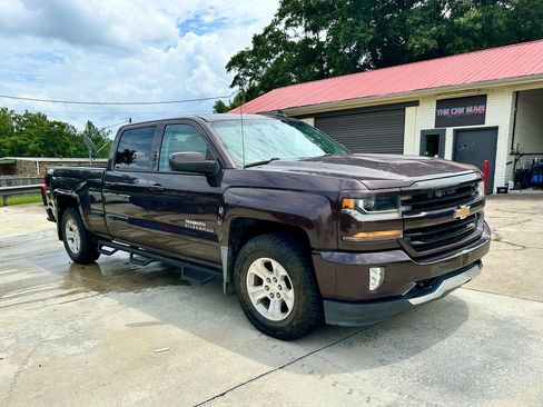 Used 2016 Chevrolet Silverado 1500 LT w/ True North Edition AWD/4WD image 4