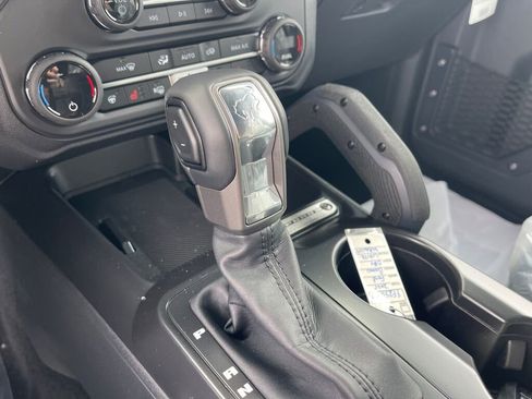 New 2025 Ford Bronco Outer Banks w/ Sasquatch Package image 10