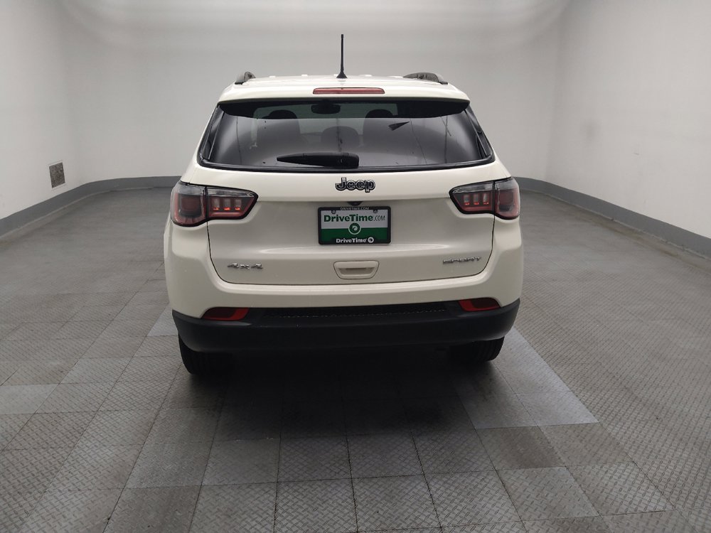 Used 2018 Jeep Compass Sport AWD/4WD image 6