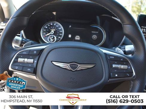Used 2025 Genesis G70 2.5T image 15
