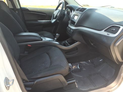 Used 2016 Dodge Journey SXT w/ Premium Group FWD image 28