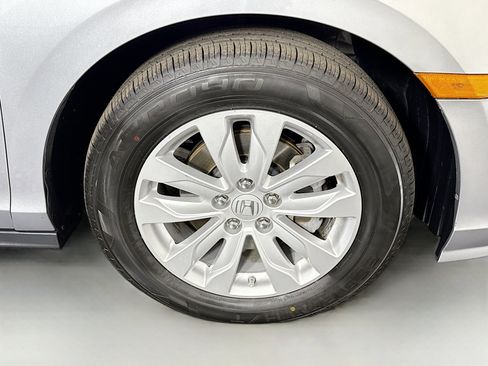 Used 2019 Honda Odyssey LX image 30