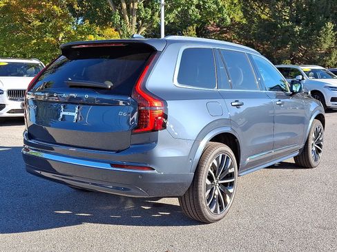 New 2026 Volvo XC90 B6 Plus w/ Protection Package Premier image 4