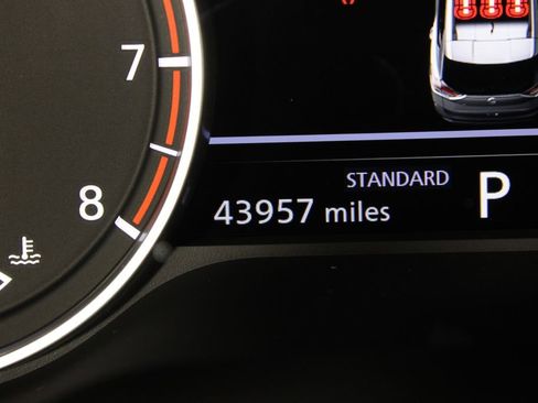 Certified 2023 Nissan Rogue SV image 28