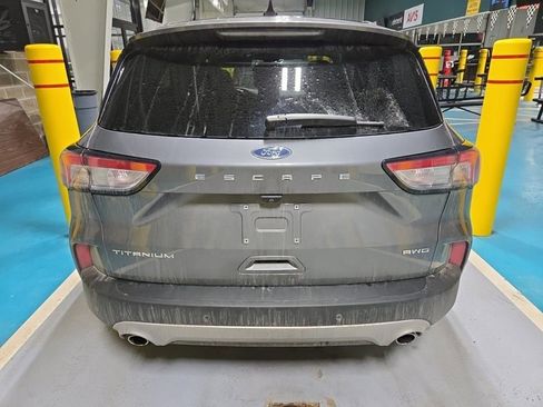 Used 2022 Ford Escape Titanium w/ Titanium Elite Package image 10