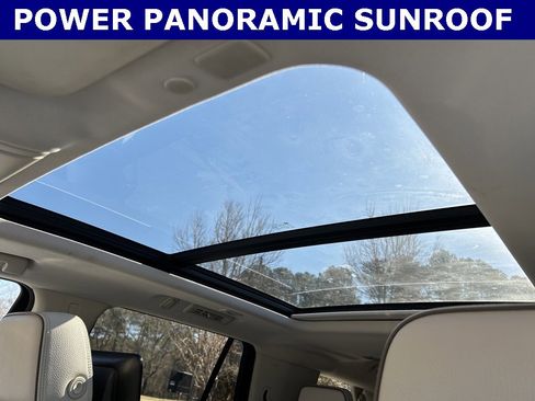 Used 2021 GMC Yukon Denali image 2