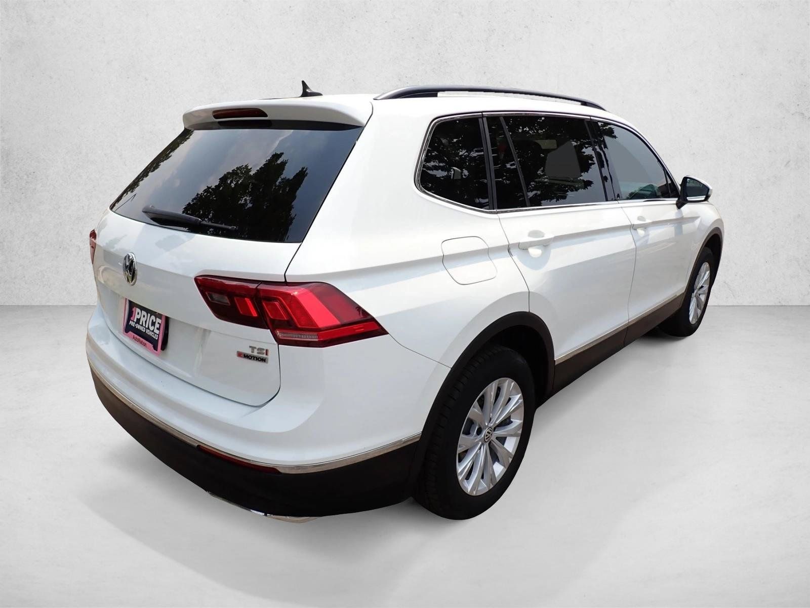 Used 2018 Volkswagen Tiguan S AWD/4WD image 4