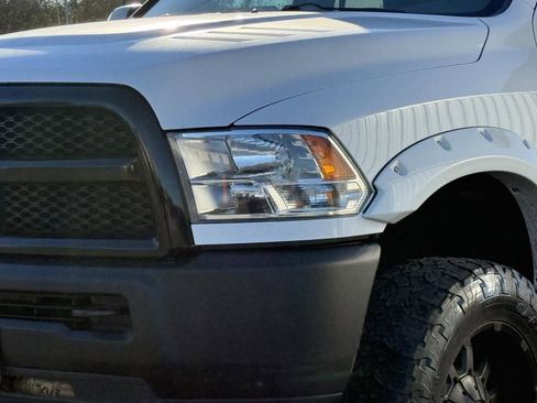 Used 2015 RAM 2500 Tradesman w/ Chrome Appearance Group image 8