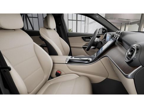 New 2026 Mercedes-Benz GLC 300 image 4
