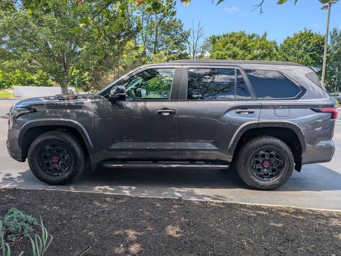 Used 2024 Toyota Sequoia TRD Pro AWD/4WD image 3