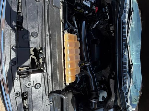 Used 2018 Ford F150 XLT RWD image 25