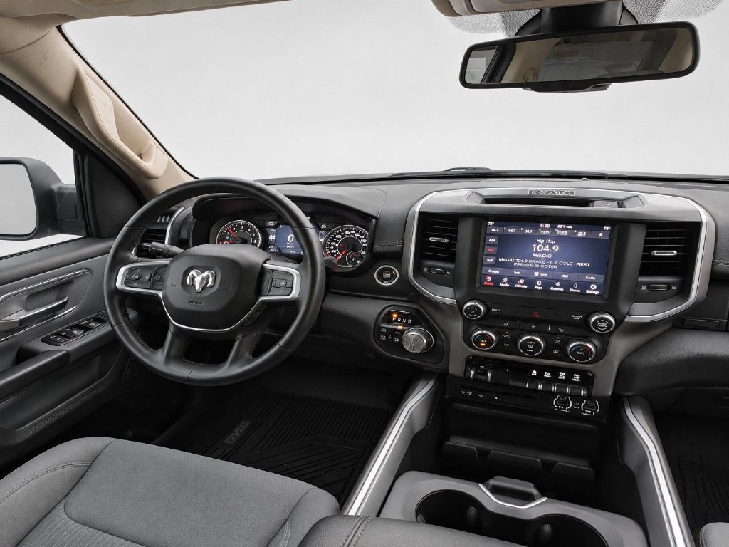Used 2019 RAM 1500 Big Horn AWD/4WD image 32