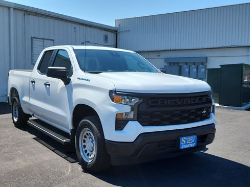 Used 2023 Chevrolet Silverado 1500 W/T w/ WT Value Package AWD/4WD image 7