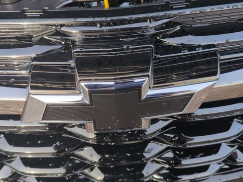 New 2026 Chevrolet Trax RS w/ Sunroof Package image 89