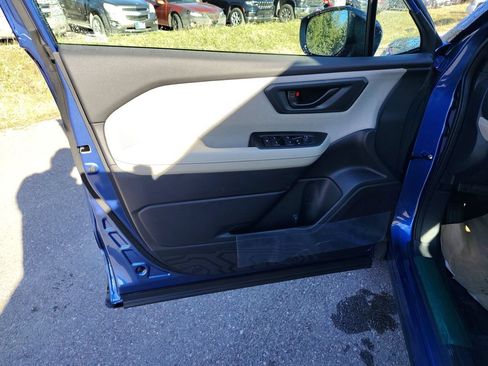 New 2026 Subaru Forester AWD/4WD image 12