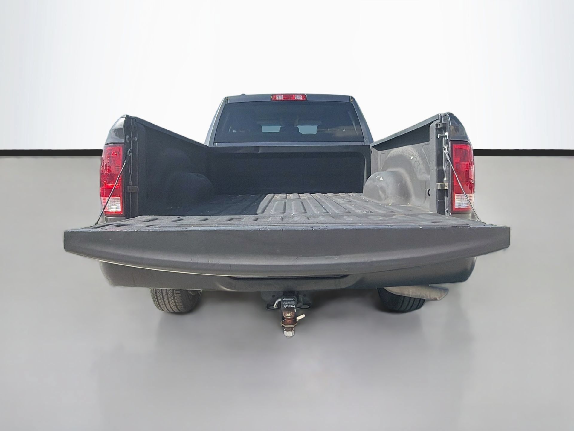 Used 2017 RAM 1500 Tradesman w/ Popular Equipment Group RWD image 24