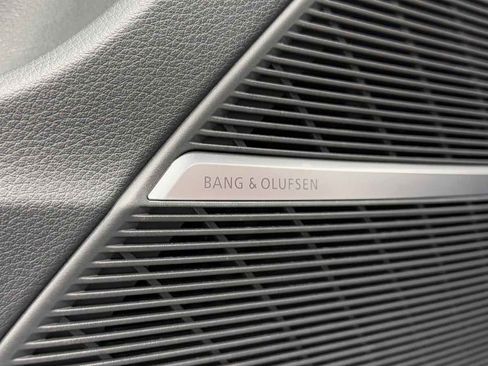 Used 2021 Audi SQ7 Premium Plus w/ Driver Assistance Package image 13